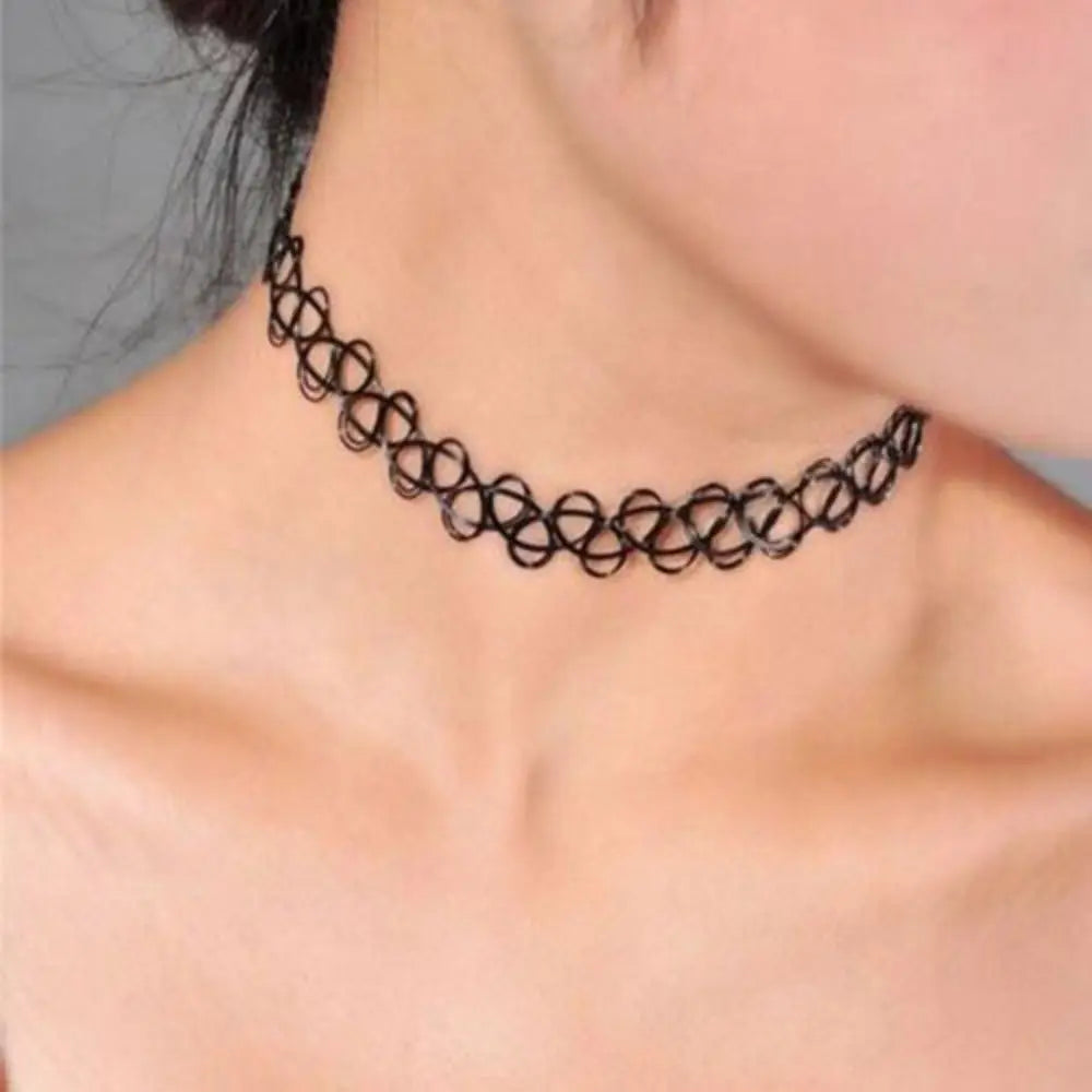 Velora Choker Set